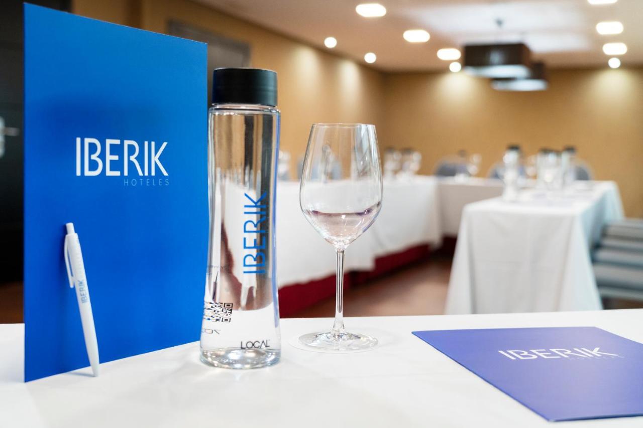 Iberik Santo Domingo Plaza Hotel Oviedo Exteriör bild