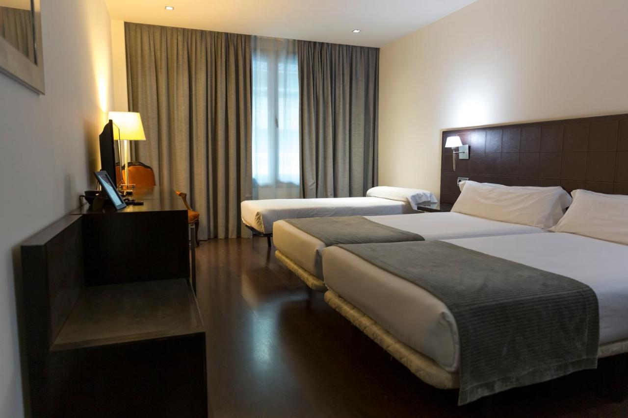 Iberik Santo Domingo Plaza Hotel Oviedo Exteriör bild
