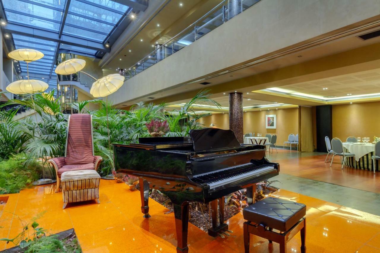 Iberik Santo Domingo Plaza Hotel Oviedo Exteriör bild