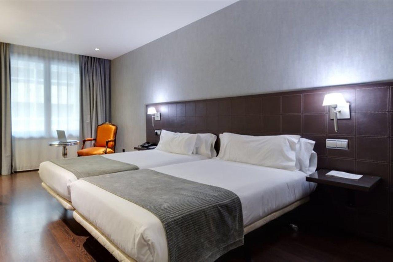 Iberik Santo Domingo Plaza Hotel Oviedo Exteriör bild